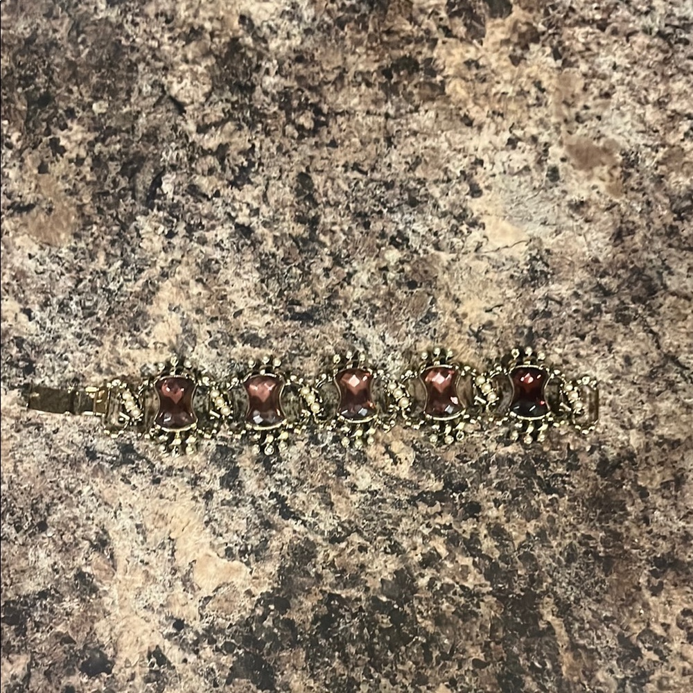 Elegant Gold and Red Women's Bracelet